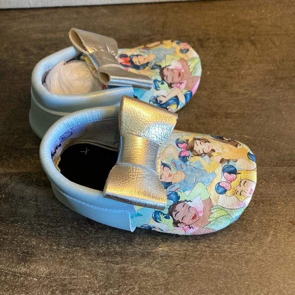 Texas Moccs Girls Princess Slip on Moccasins Blue Silver Bows‎ Size 5 New
